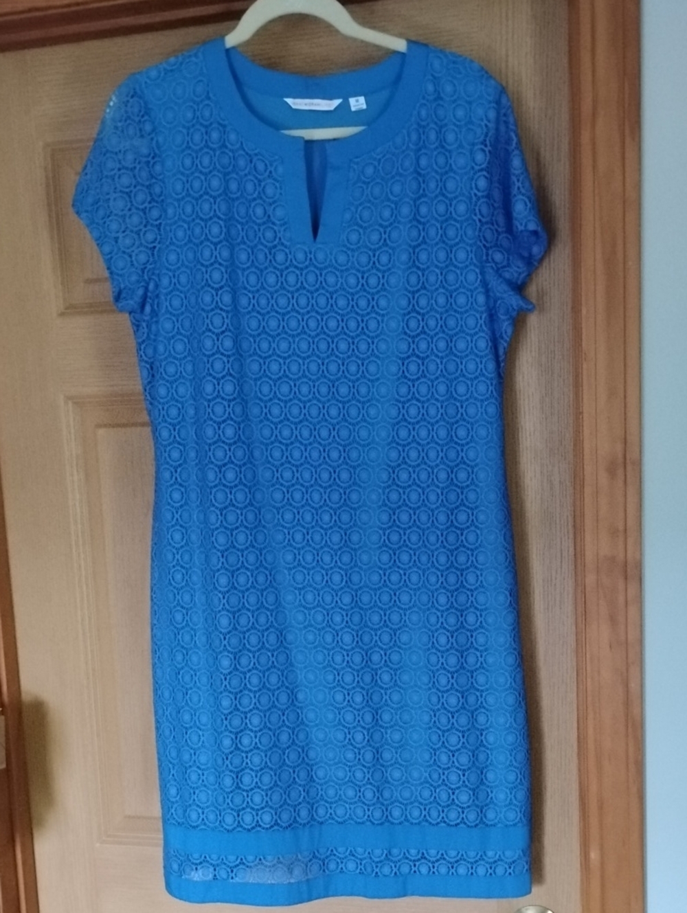 Isaac Mizrahi Blue Lace Lined Dress Medium NWOT